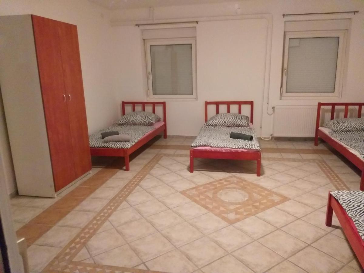Azure House Lejlighedshotel Keszthely Eksteriør billede