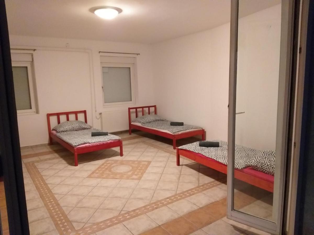 Azure House Lejlighedshotel Keszthely Eksteriør billede